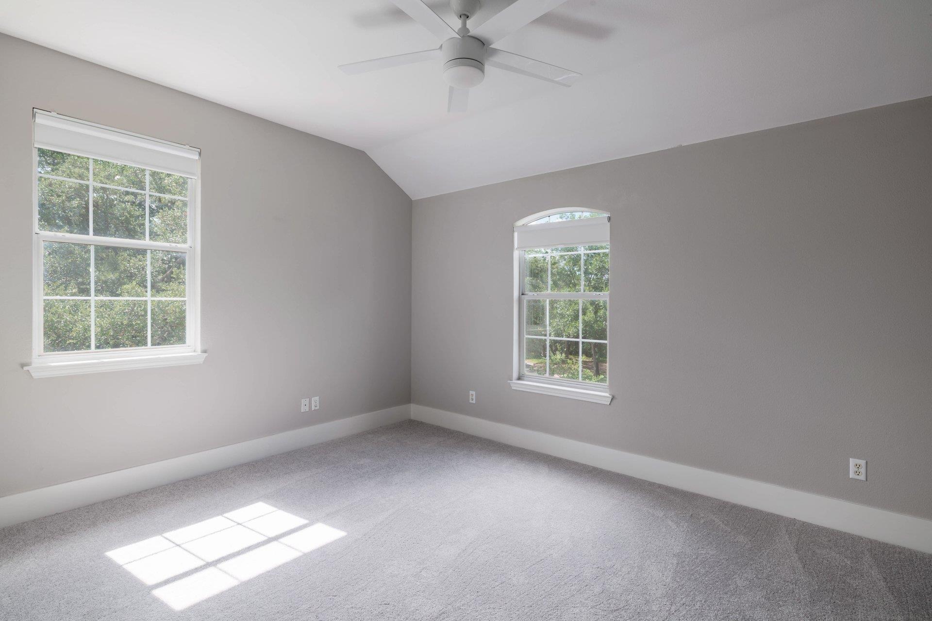 5512 Ballenton LN