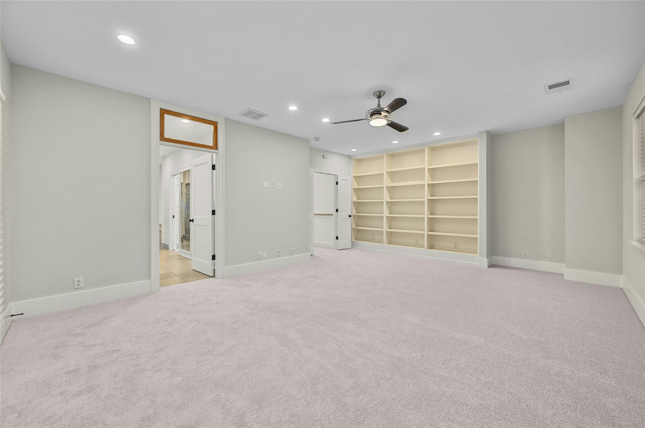 1205 Norwalk LN # D