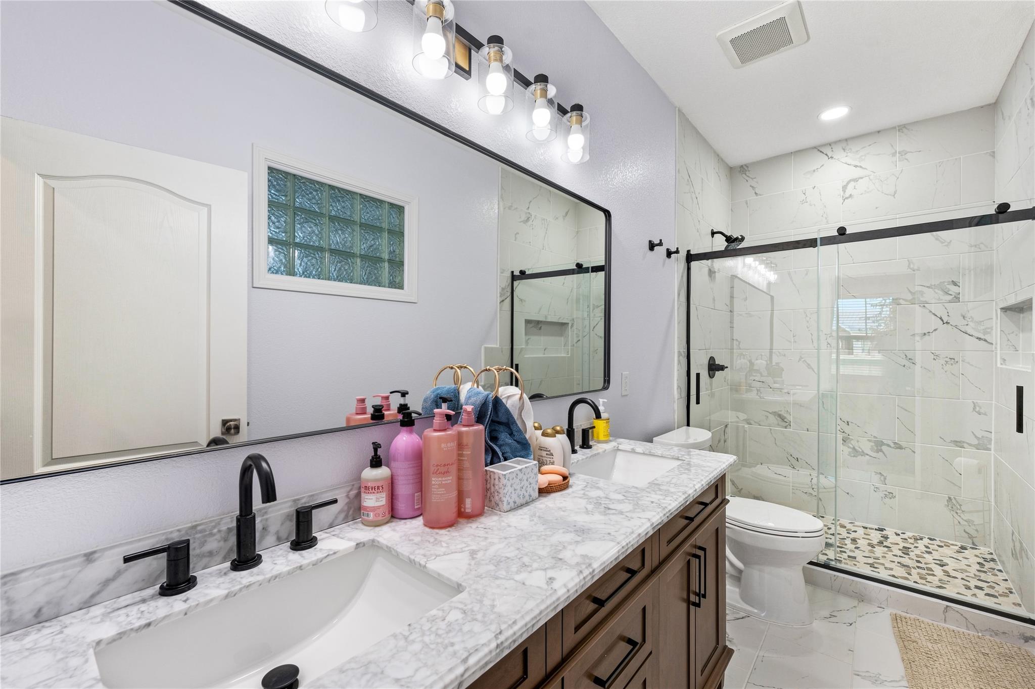 158 Goertz DR
