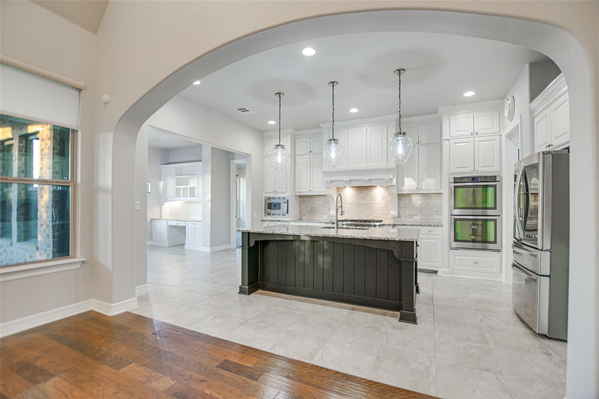 17100 Yellowstar DR