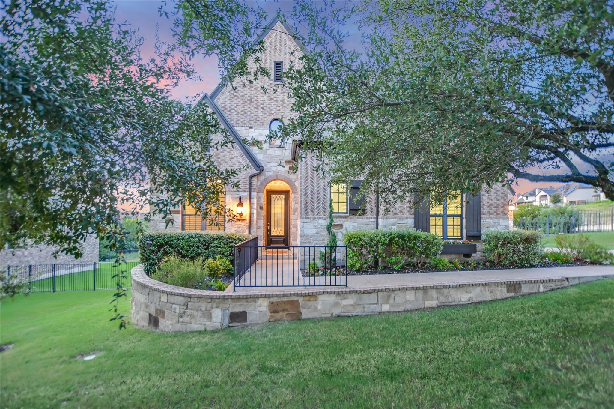 17100 Yellowstar DR