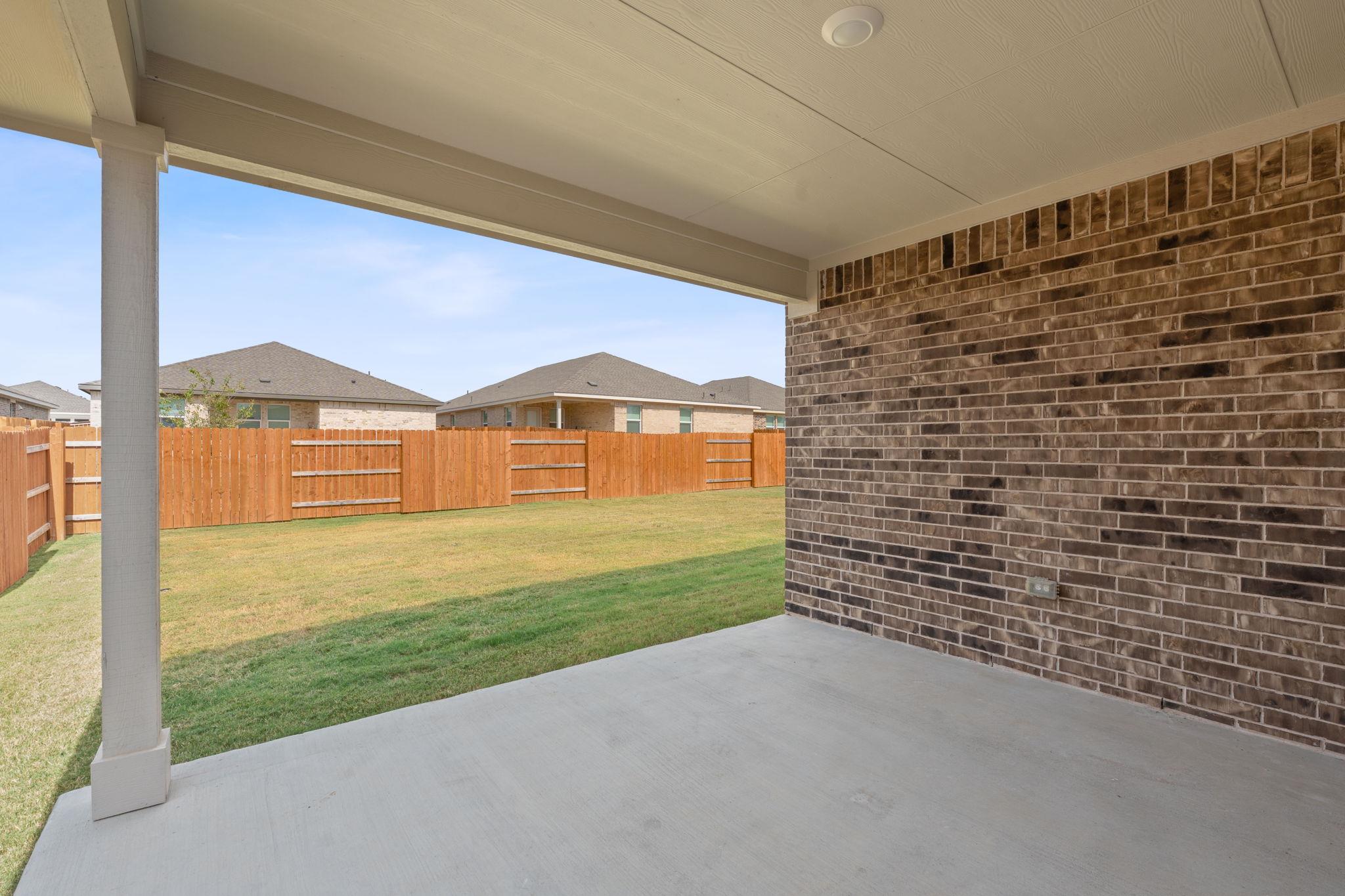 548 Tekoa DR, Georgetown