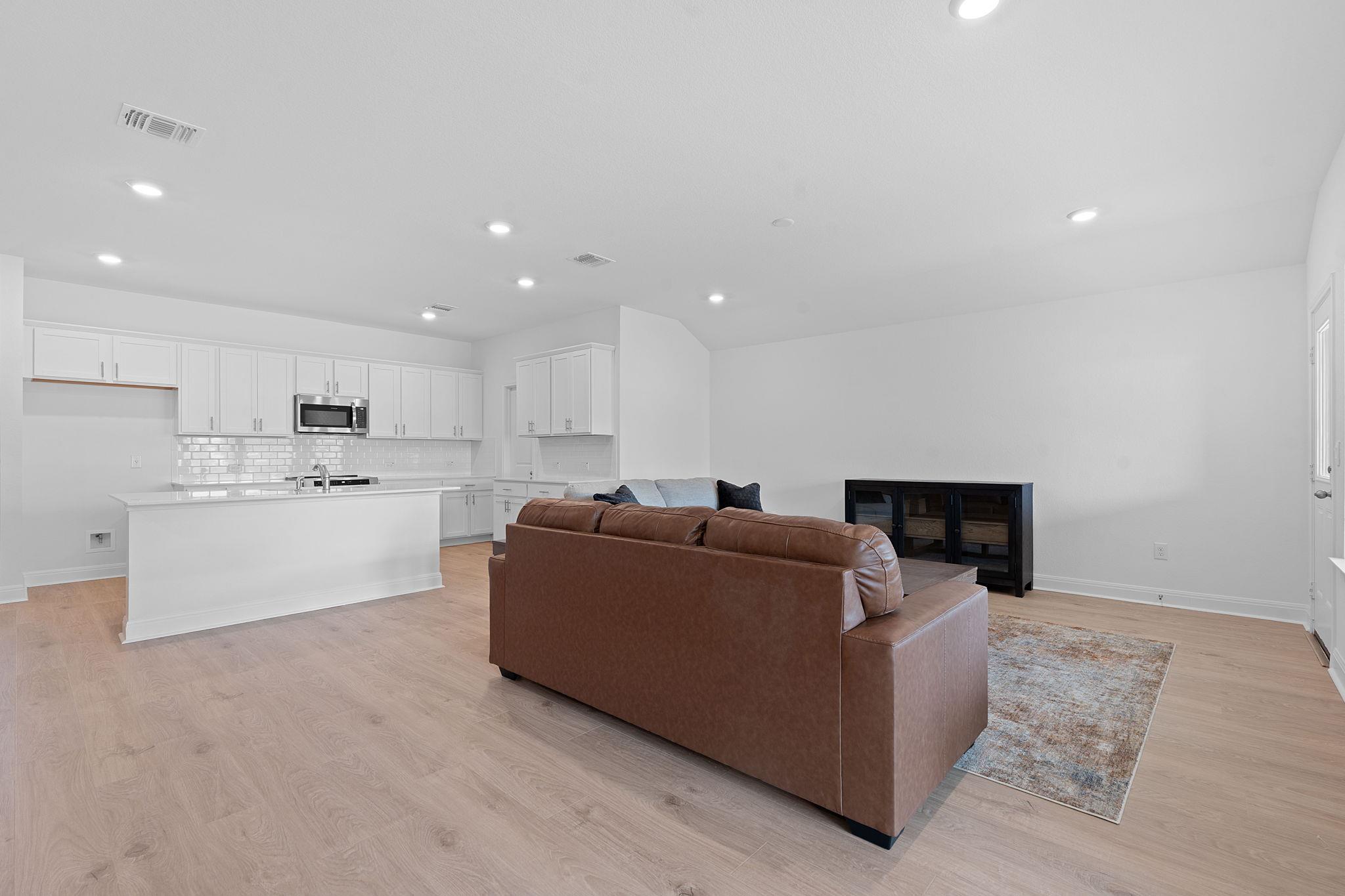 548 Tekoa DR, Georgetown