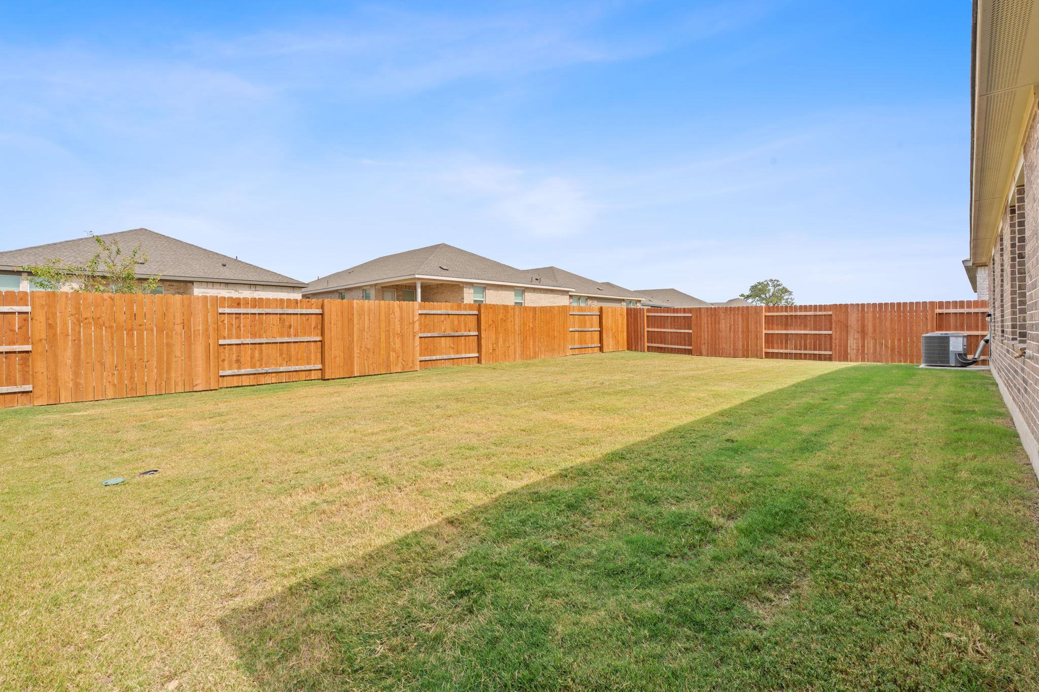 548 Tekoa DR, Georgetown