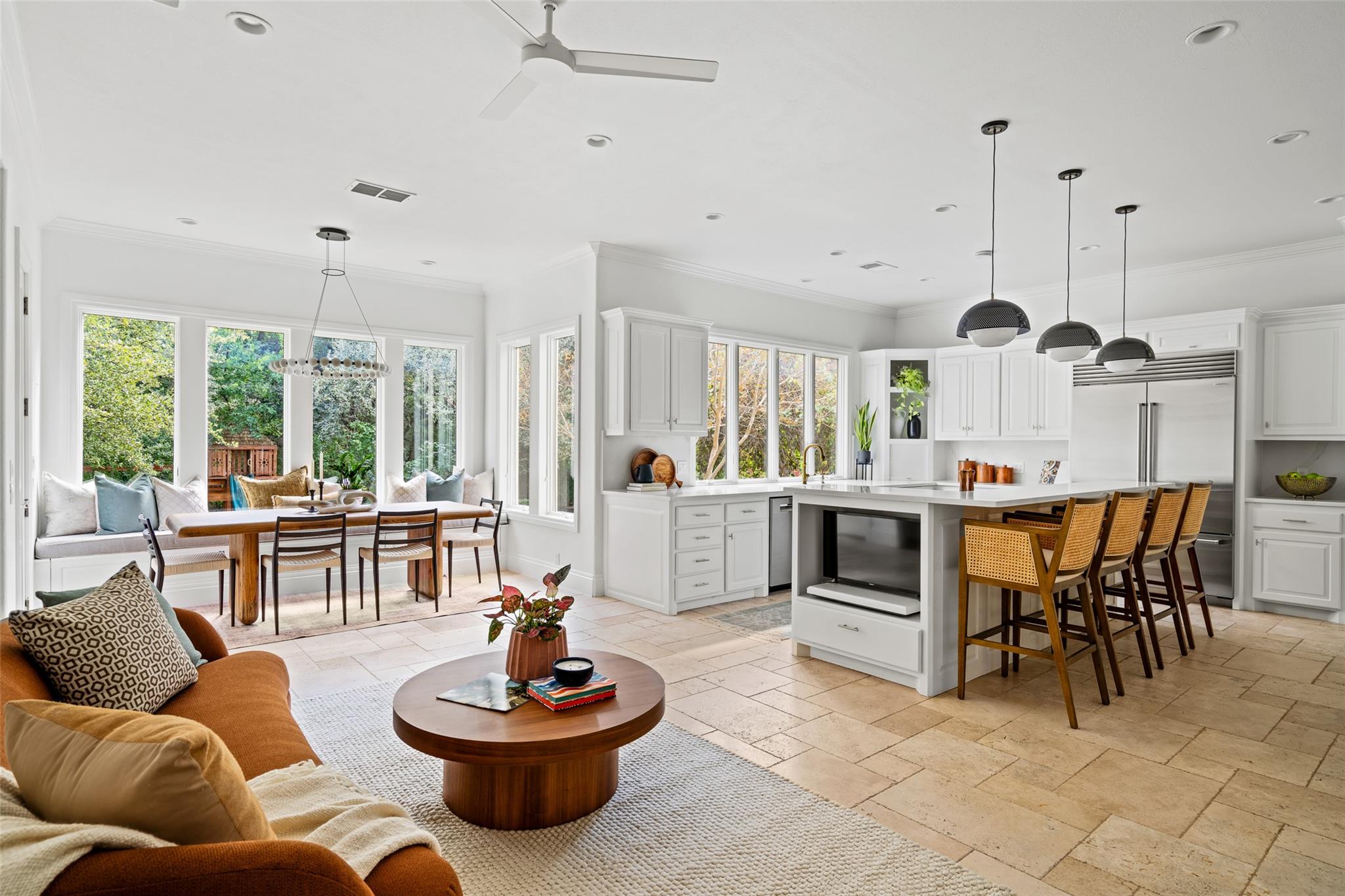 6628 Dogwood Creek DR