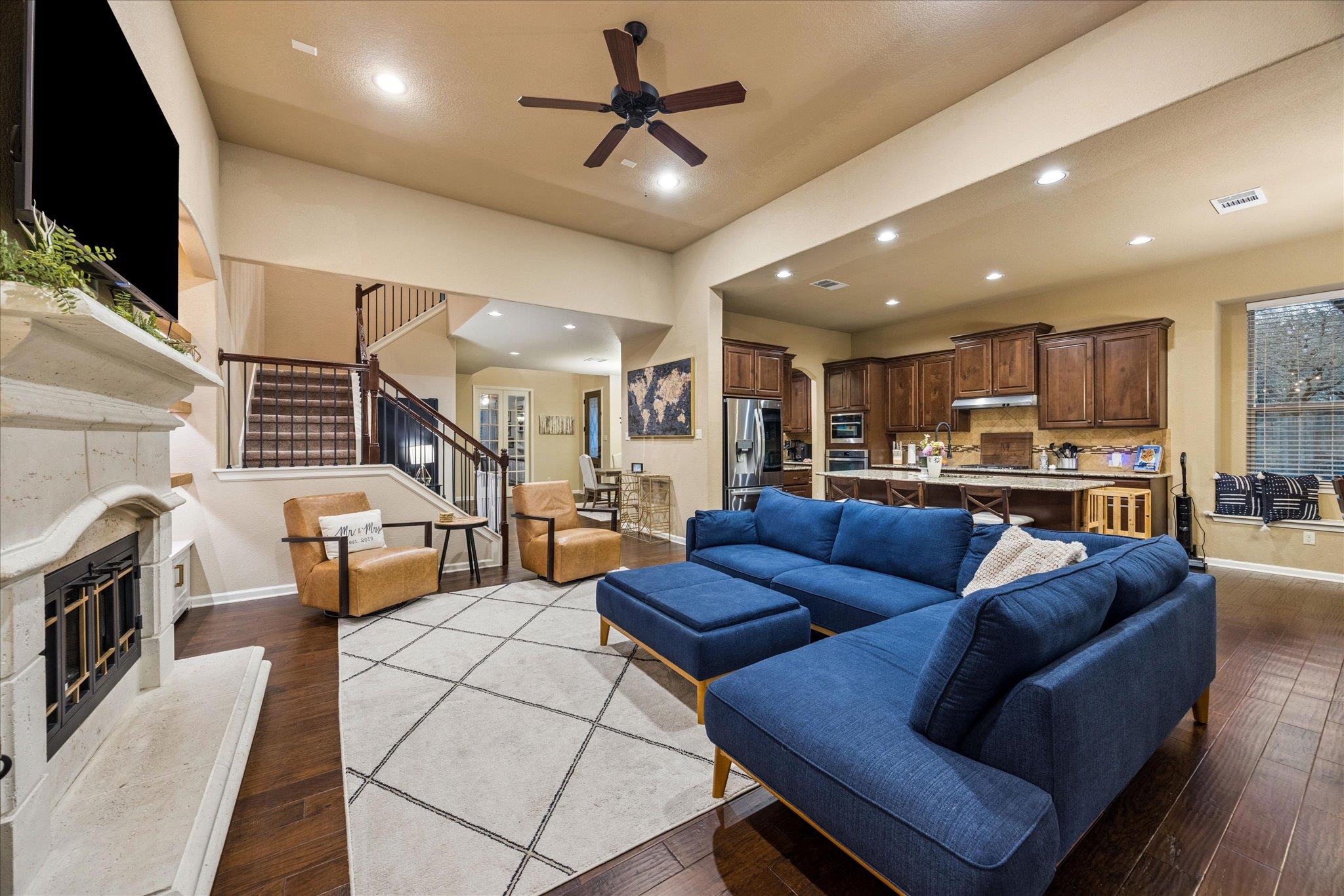 2307 Parksville WAY