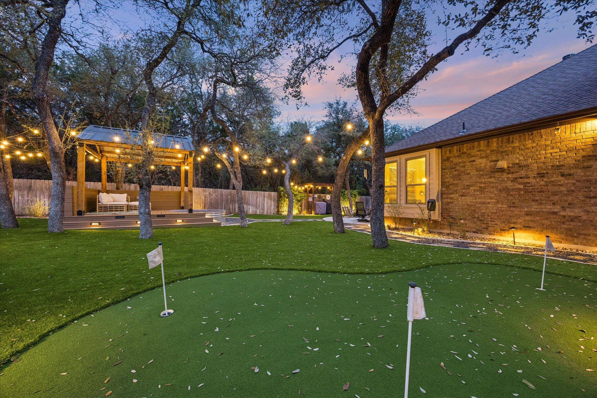 2307 Parksville WAY