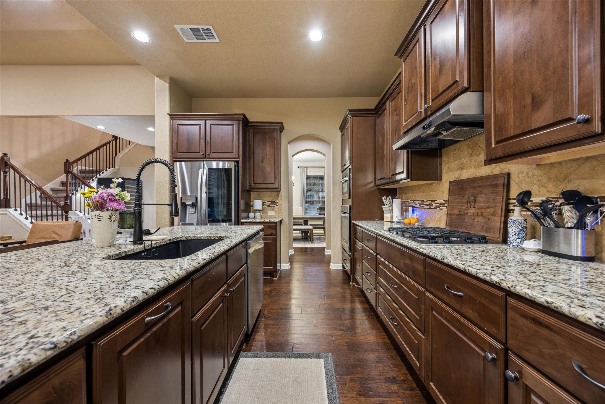 2307 Parksville WAY