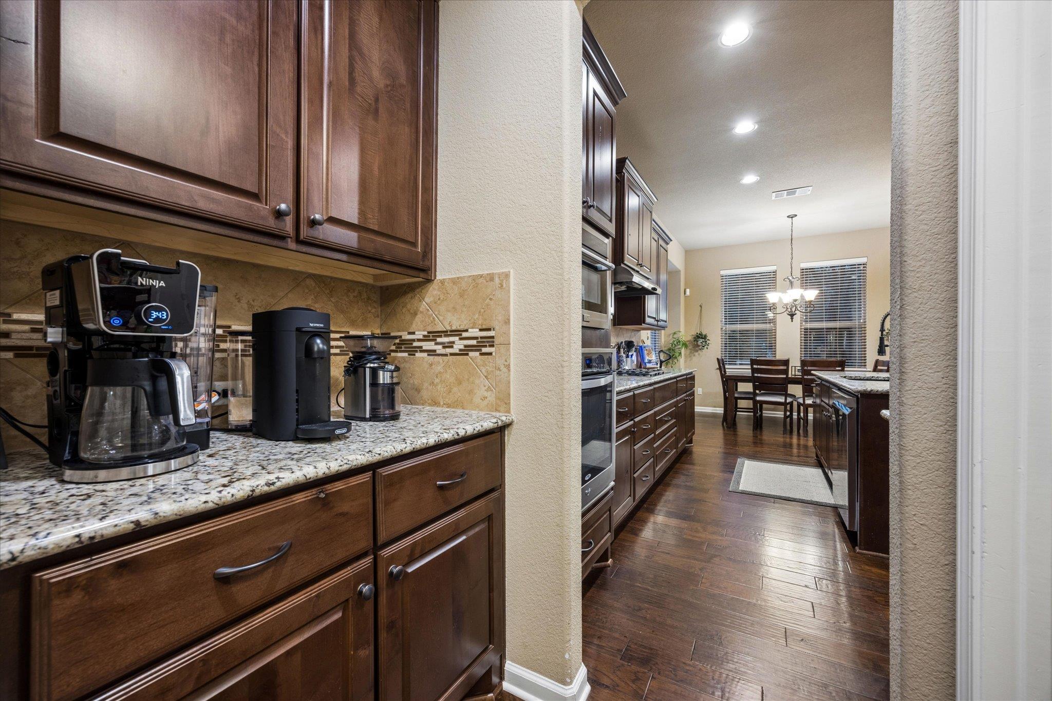 2307 Parksville WAY
