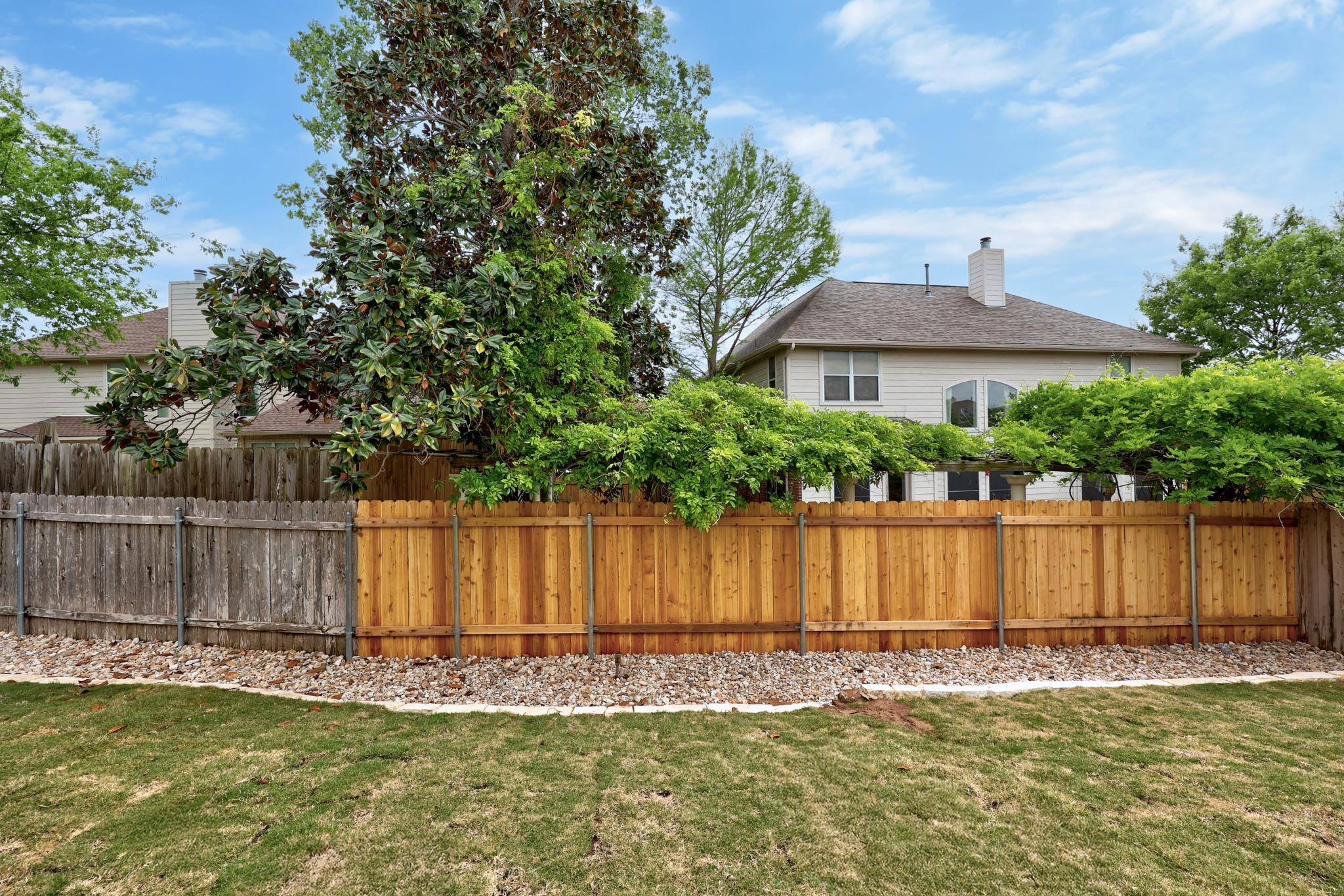 1305 Red Stag PL