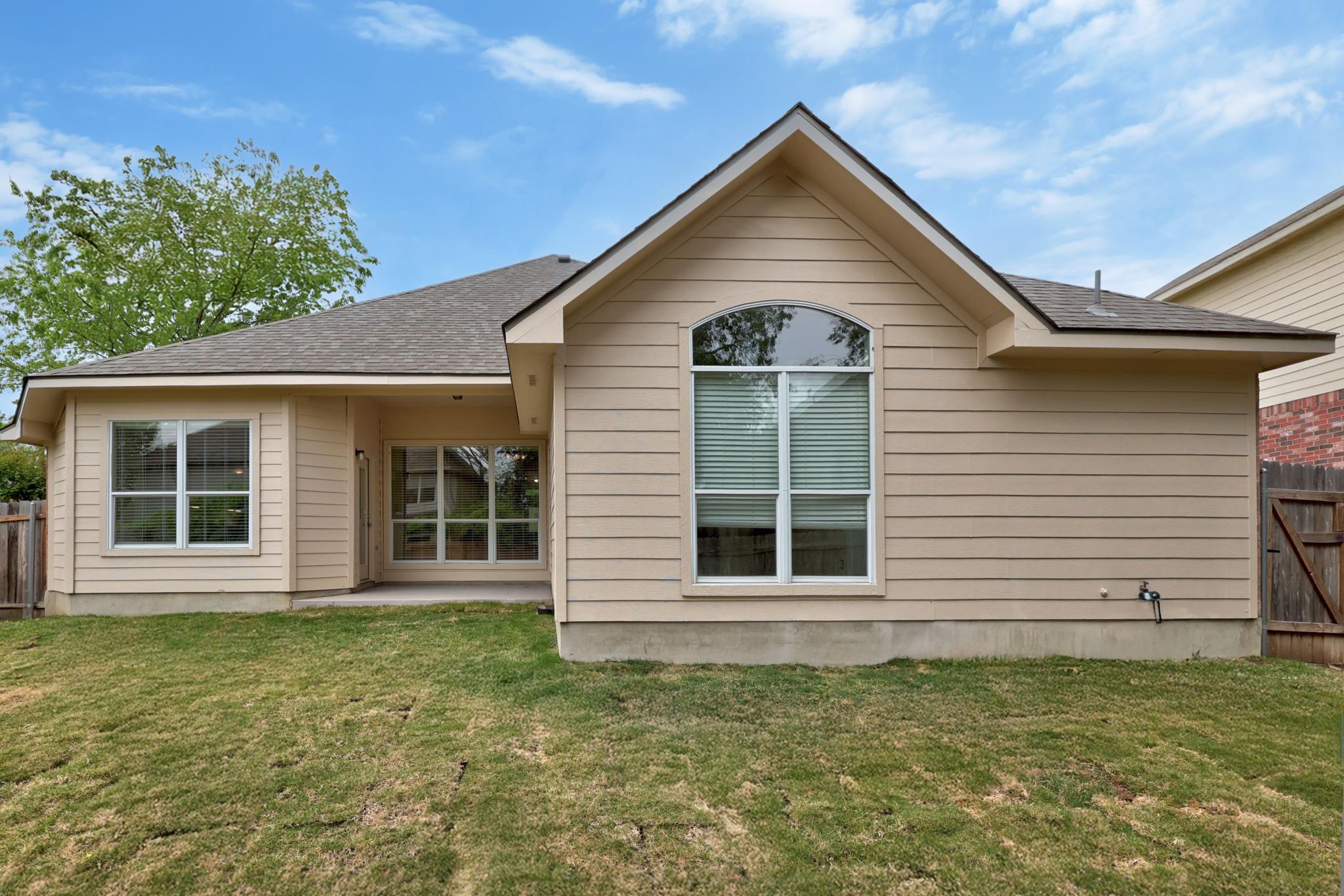 1305 Red Stag PL