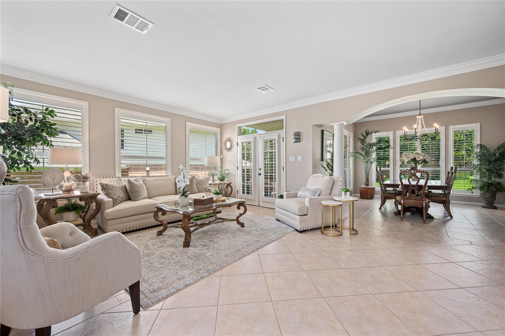 5413 Merrywing CIR