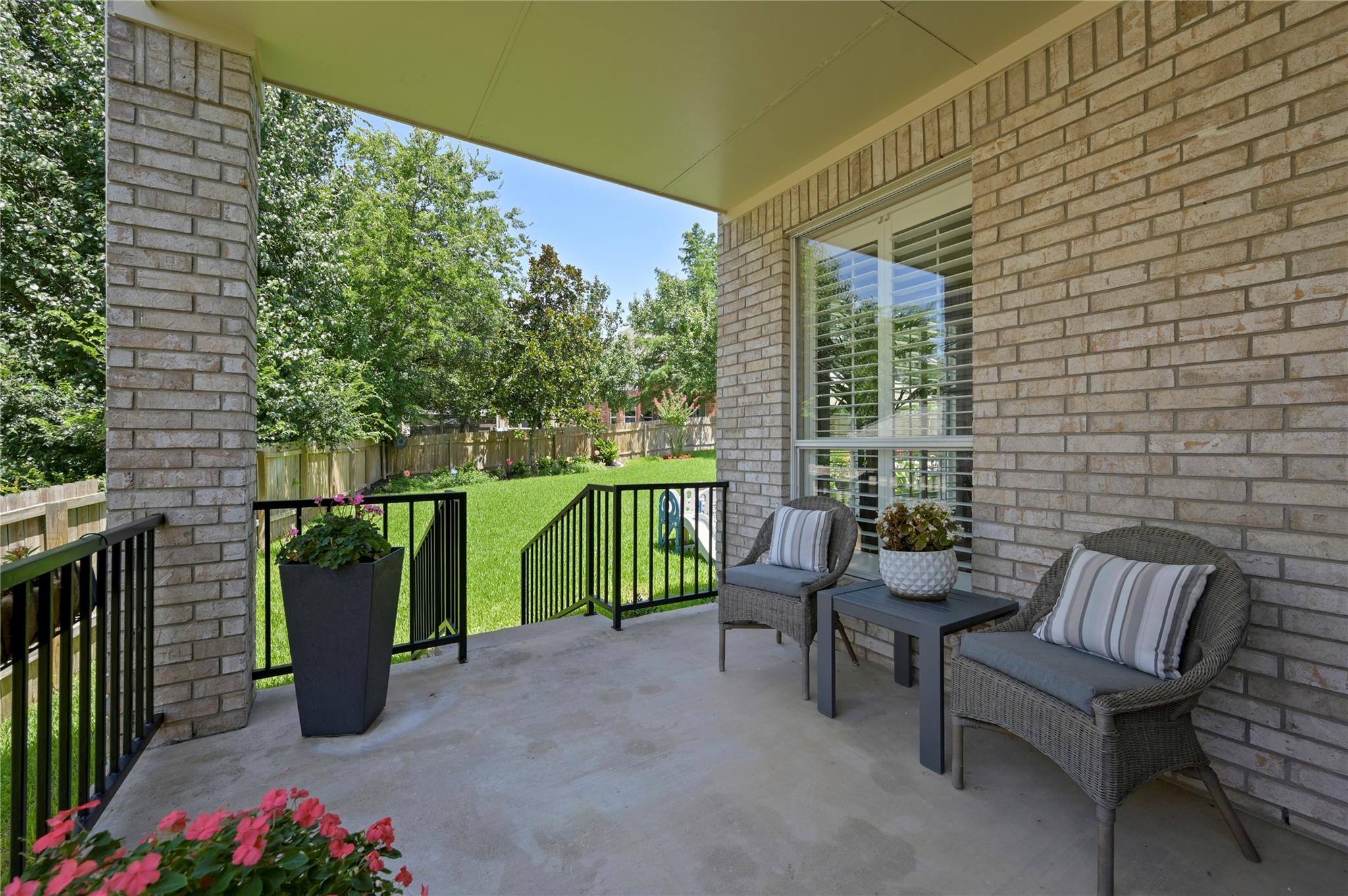 5413 Merrywing CIR
