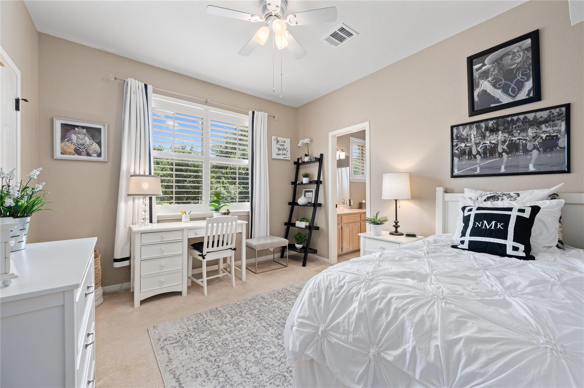 5413 Merrywing CIR