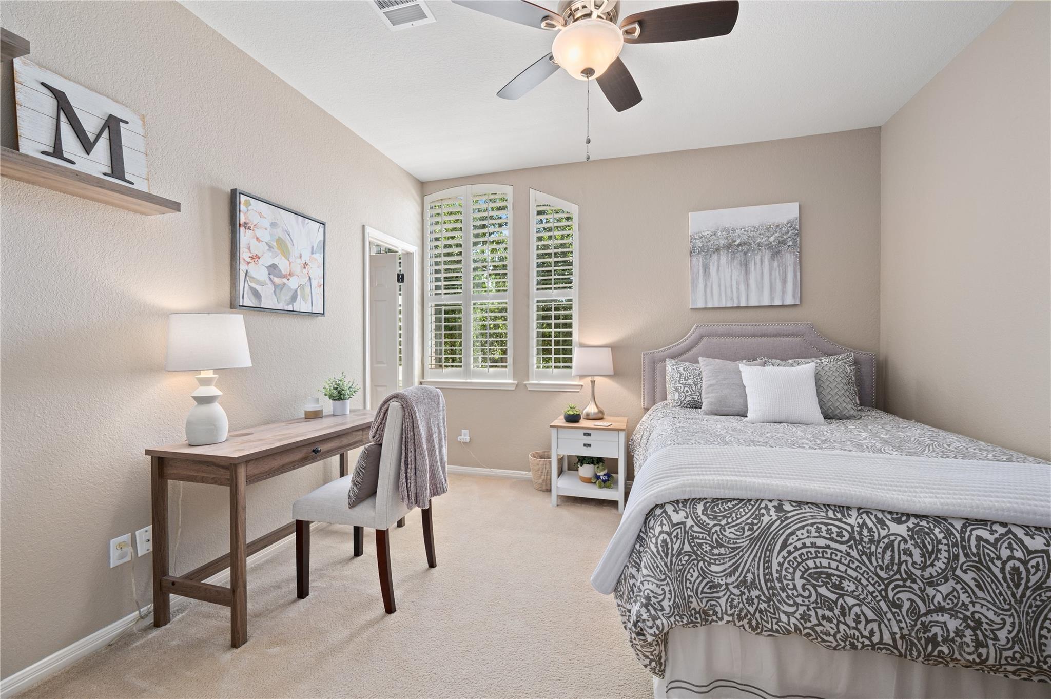 5413 Merrywing CIR