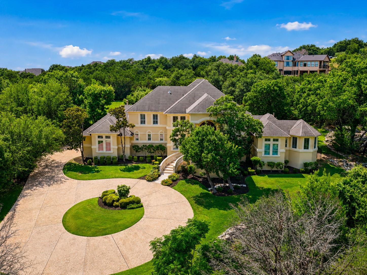 4626 High Gate DR