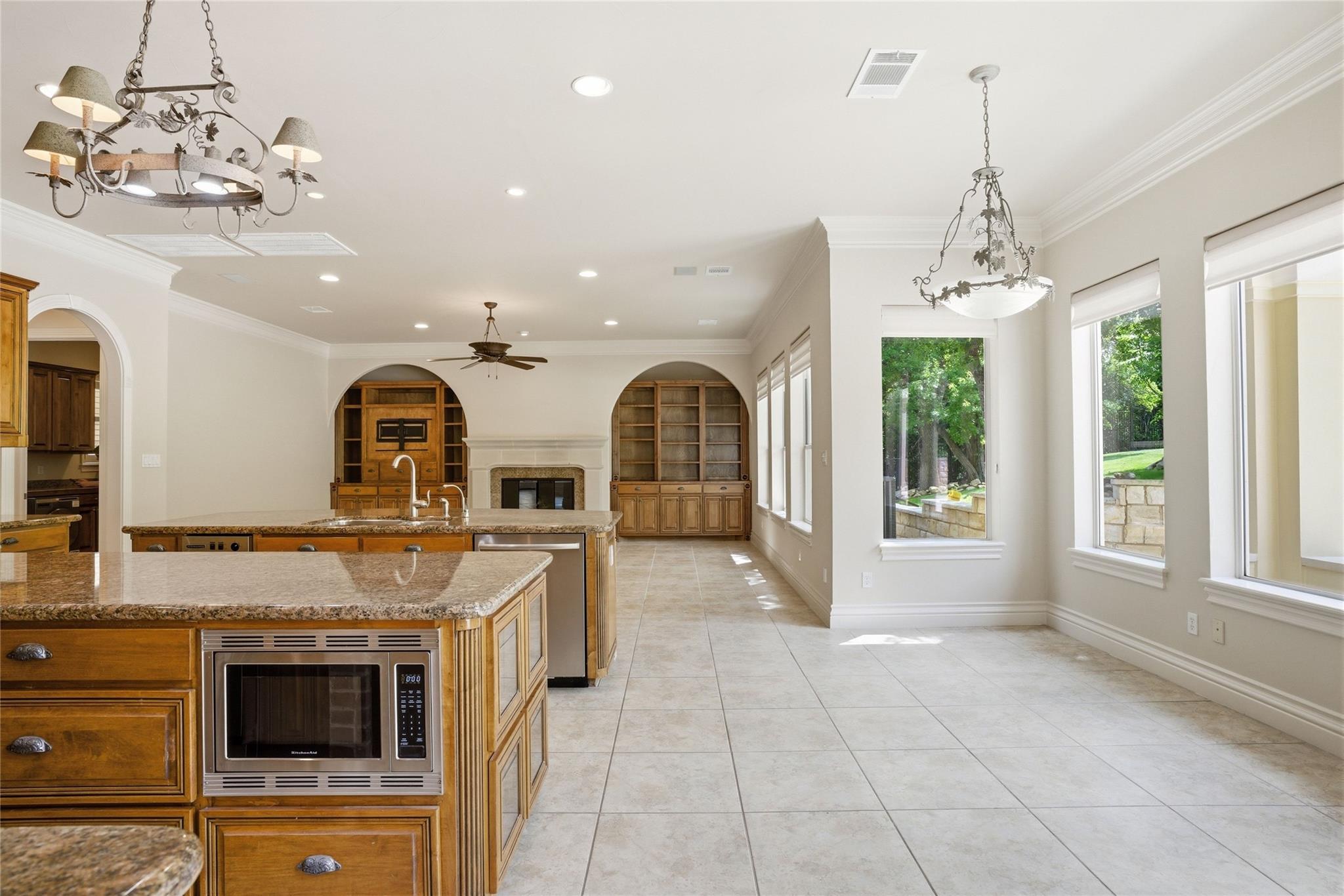 4626 High Gate DR