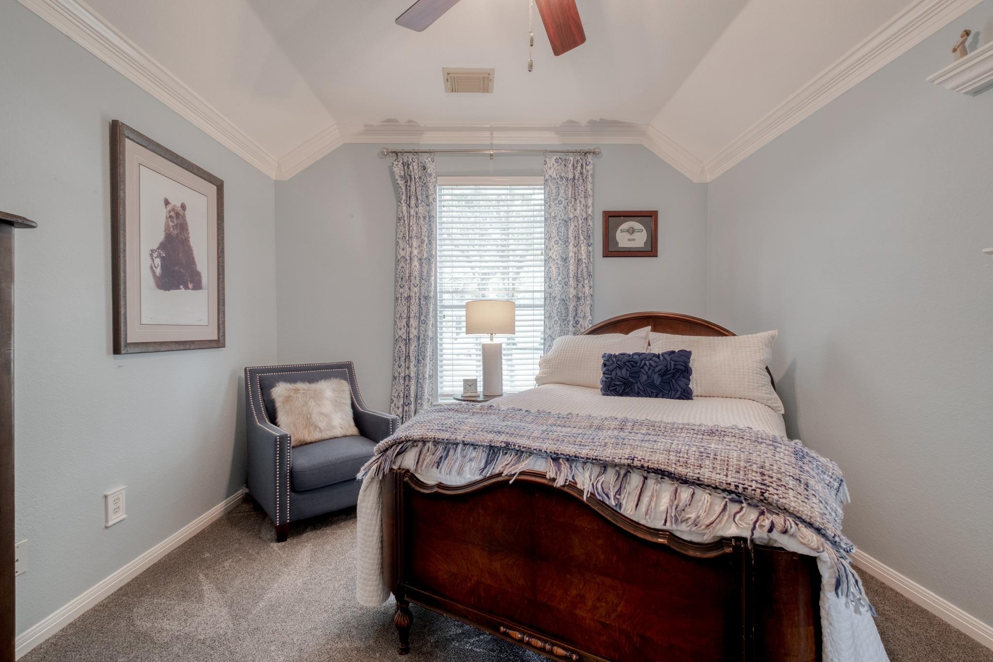 8302 Sunburst PKWY