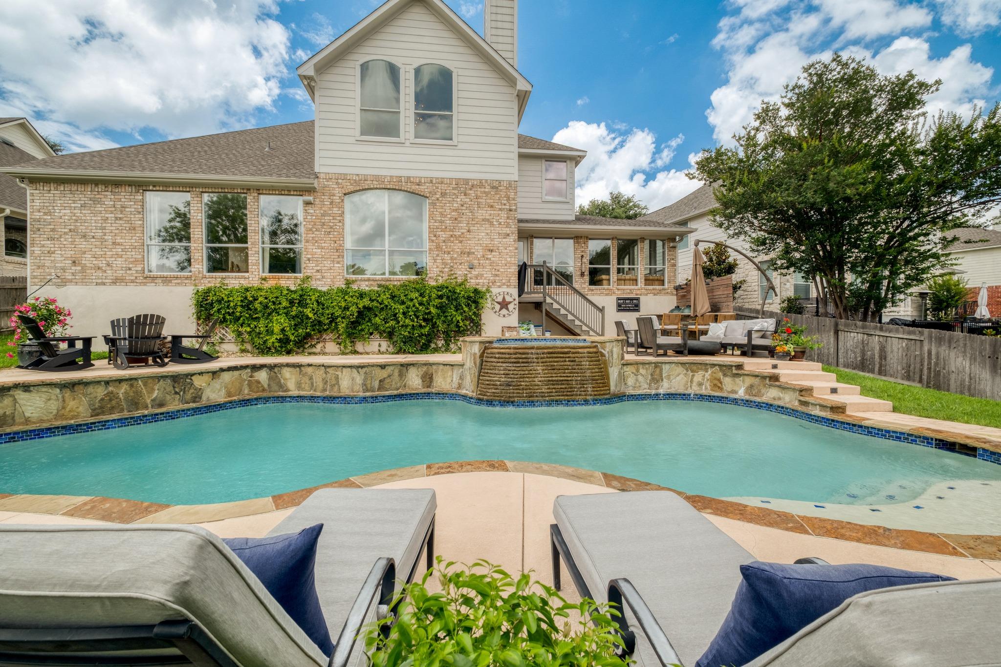 8302 Sunburst PKWY