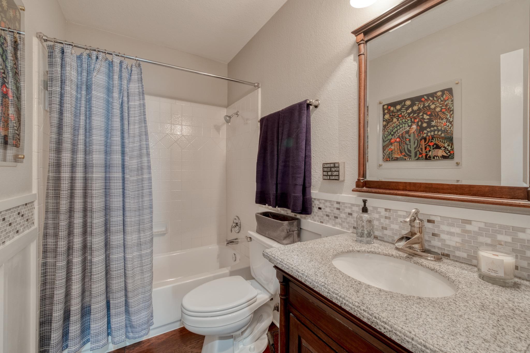 8302 Sunburst PKWY