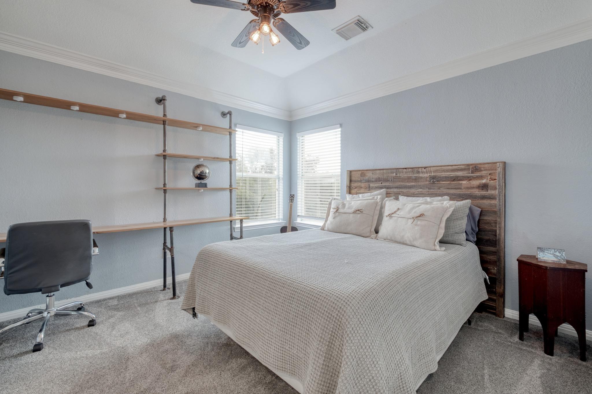 8302 Sunburst PKWY