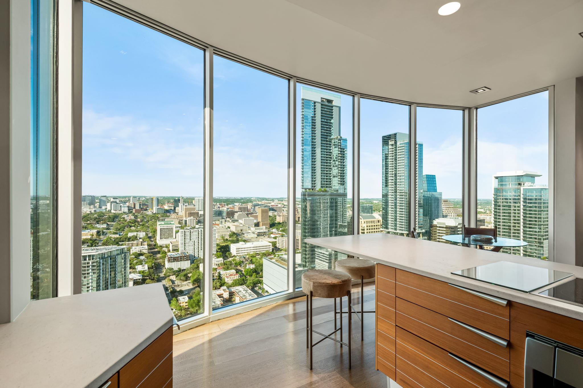 360 Nueces ST # 4211
