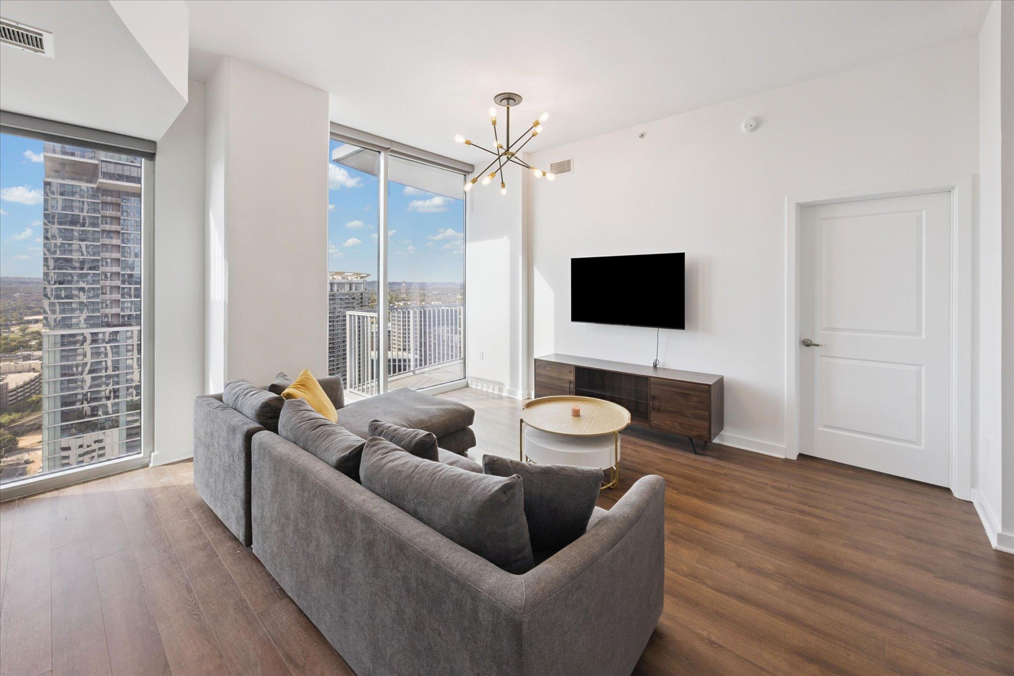 360 Nueces ST # 2704, Austin Unit: 2704