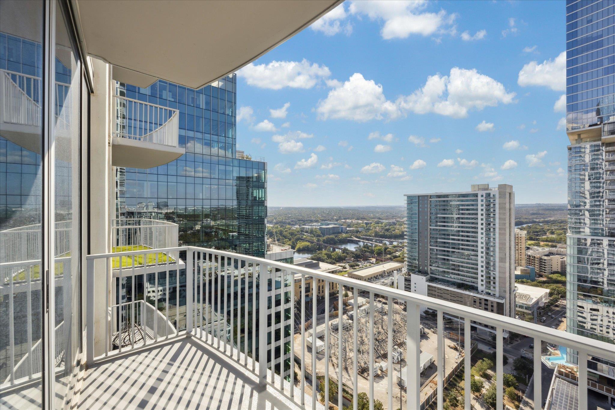 360 Nueces ST # 2704, Austin Unit: 2704