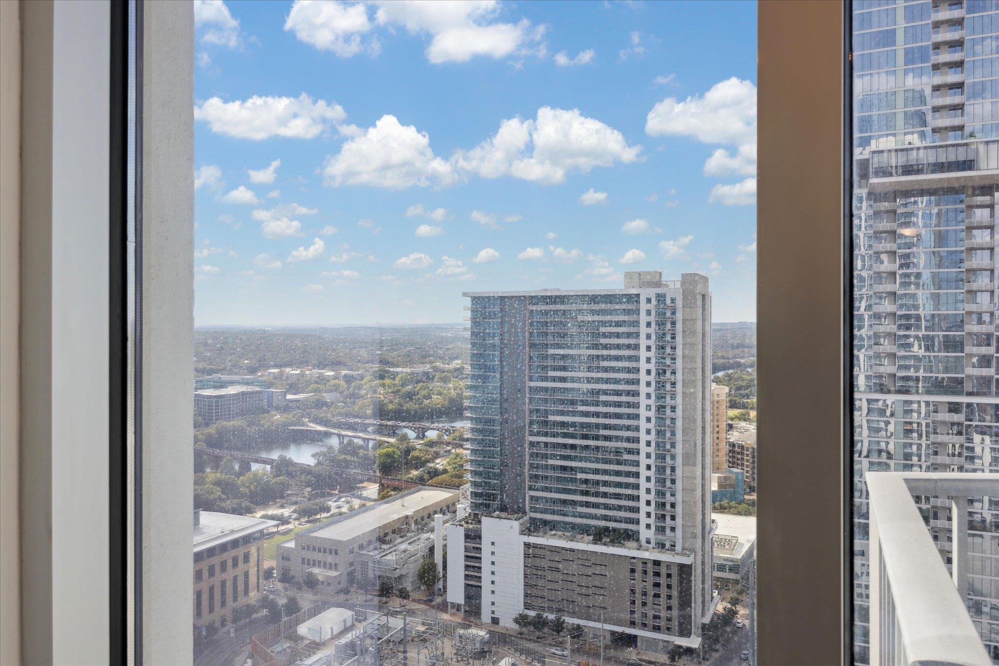 360 Nueces ST # 2704, Austin Unit: 2704