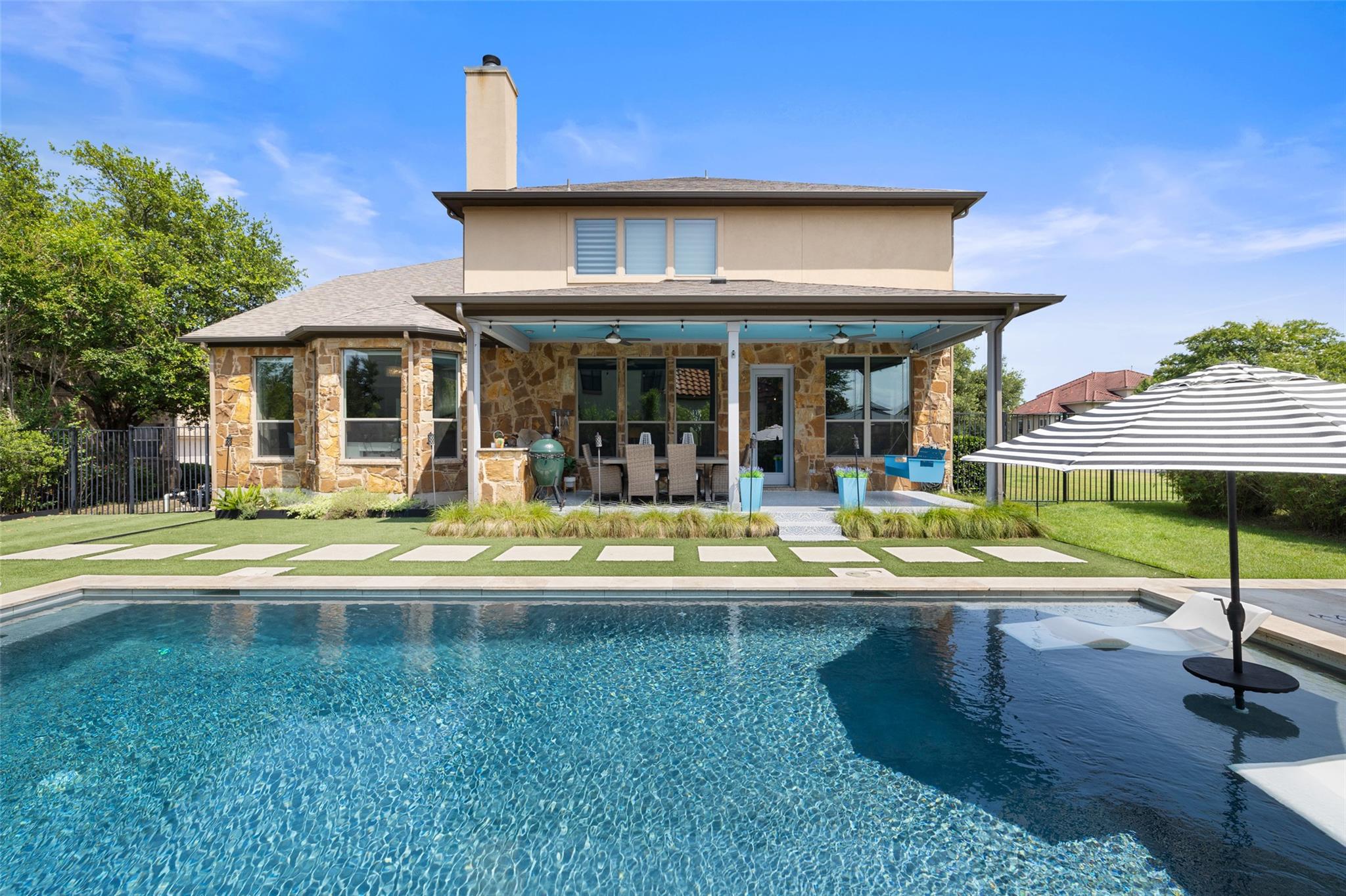 201 Aria DR, Lakeway