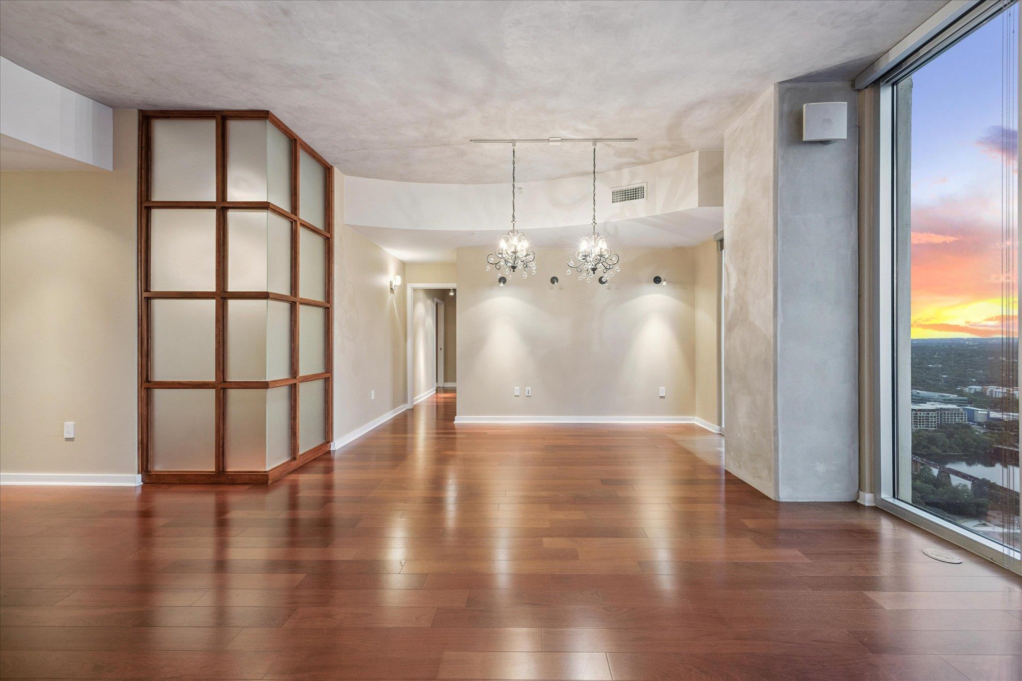 360 Nueces ST # 3504