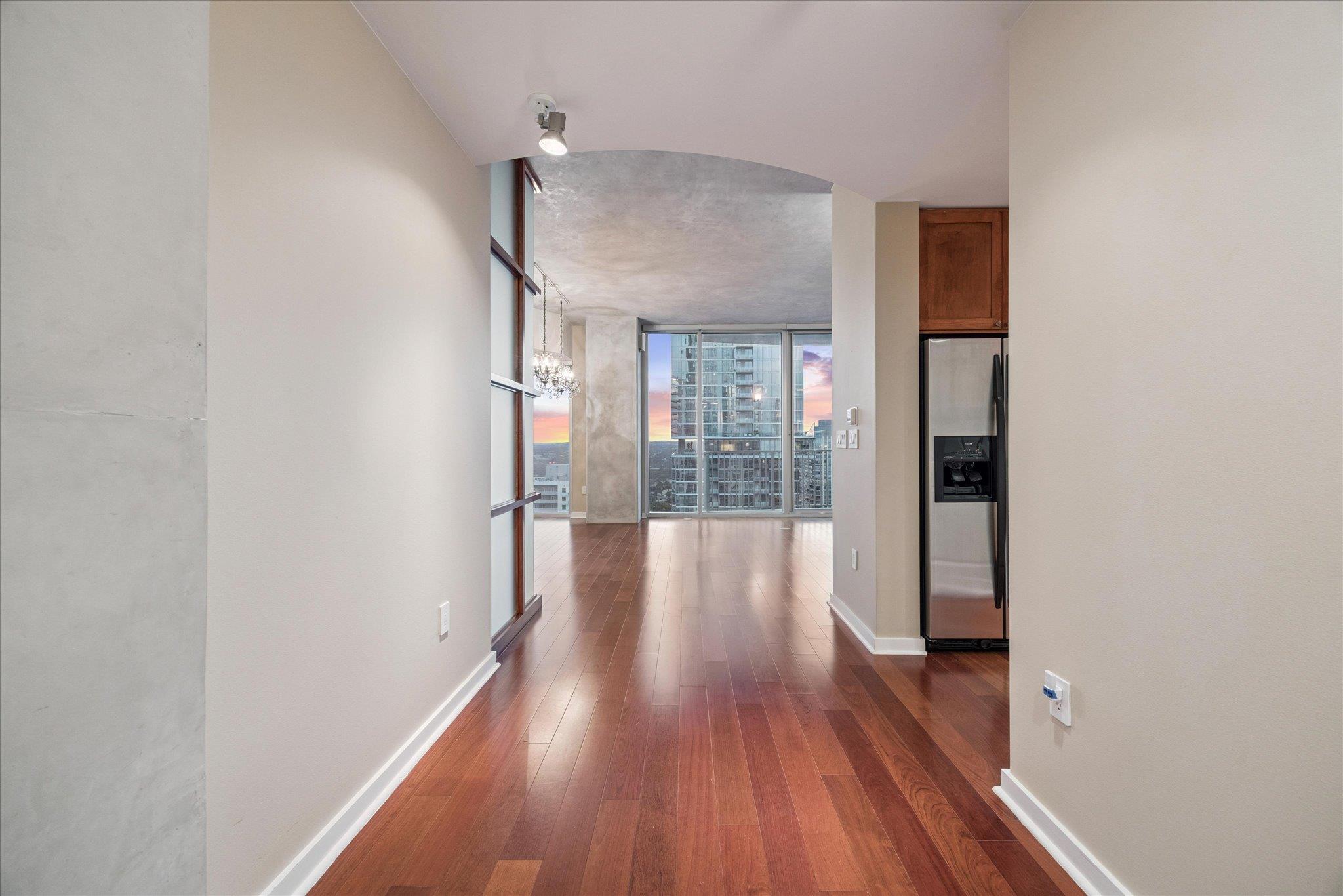 360 Nueces ST # 3504