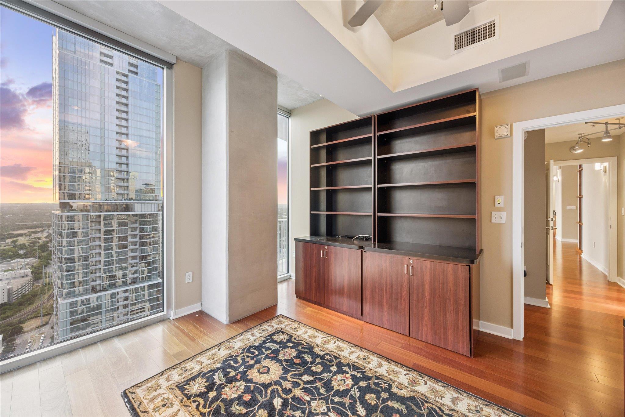 360 Nueces ST # 3504