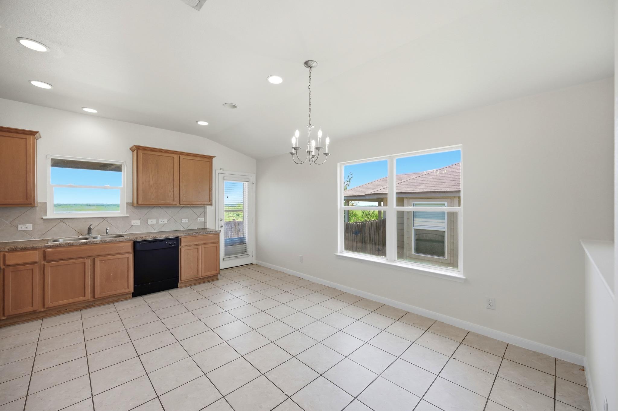 209 Hoya LN