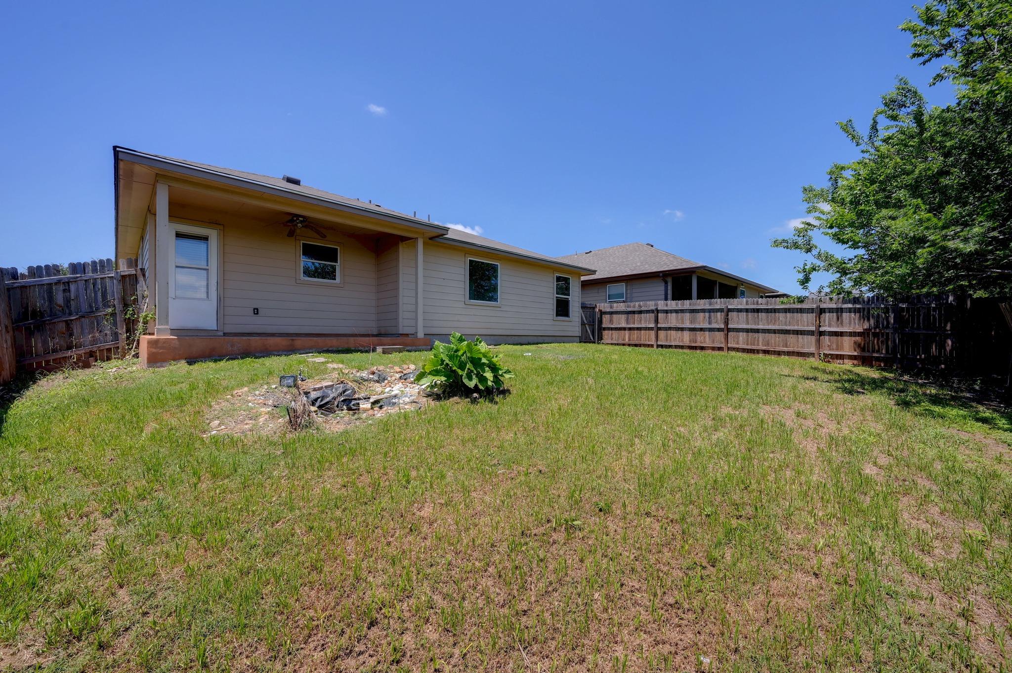 209 Hoya LN
