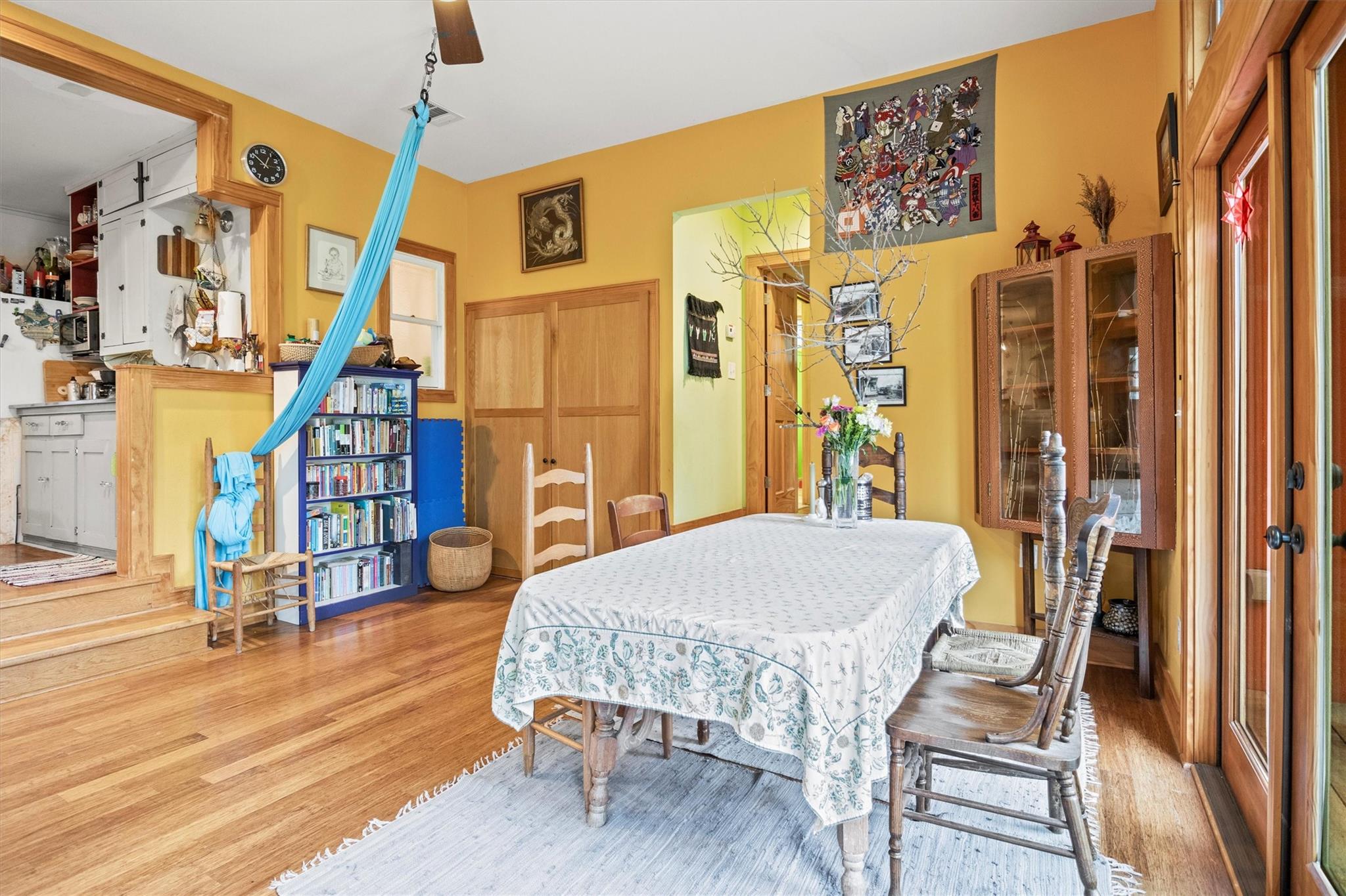 508 E 38th 1/2 ST