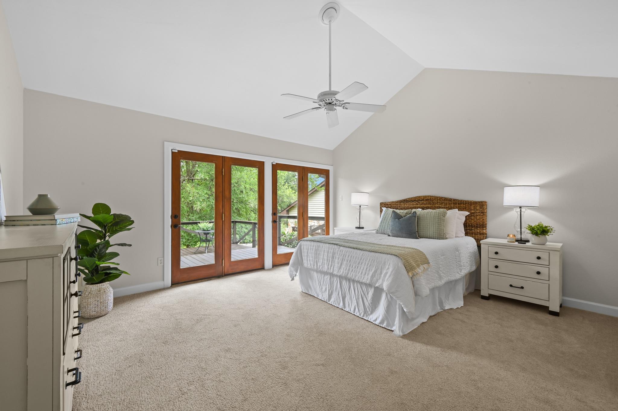2106 Cypress PT E