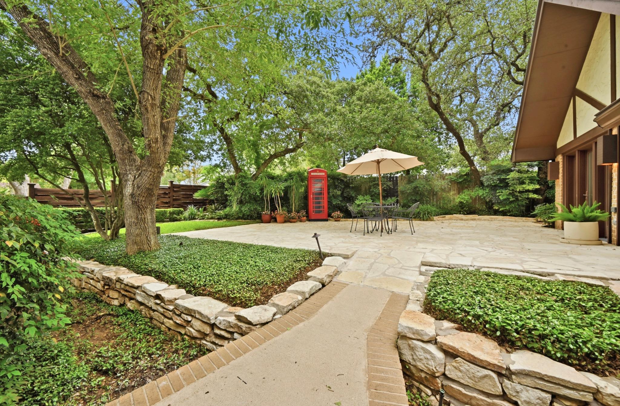 2106 Cypress PT E