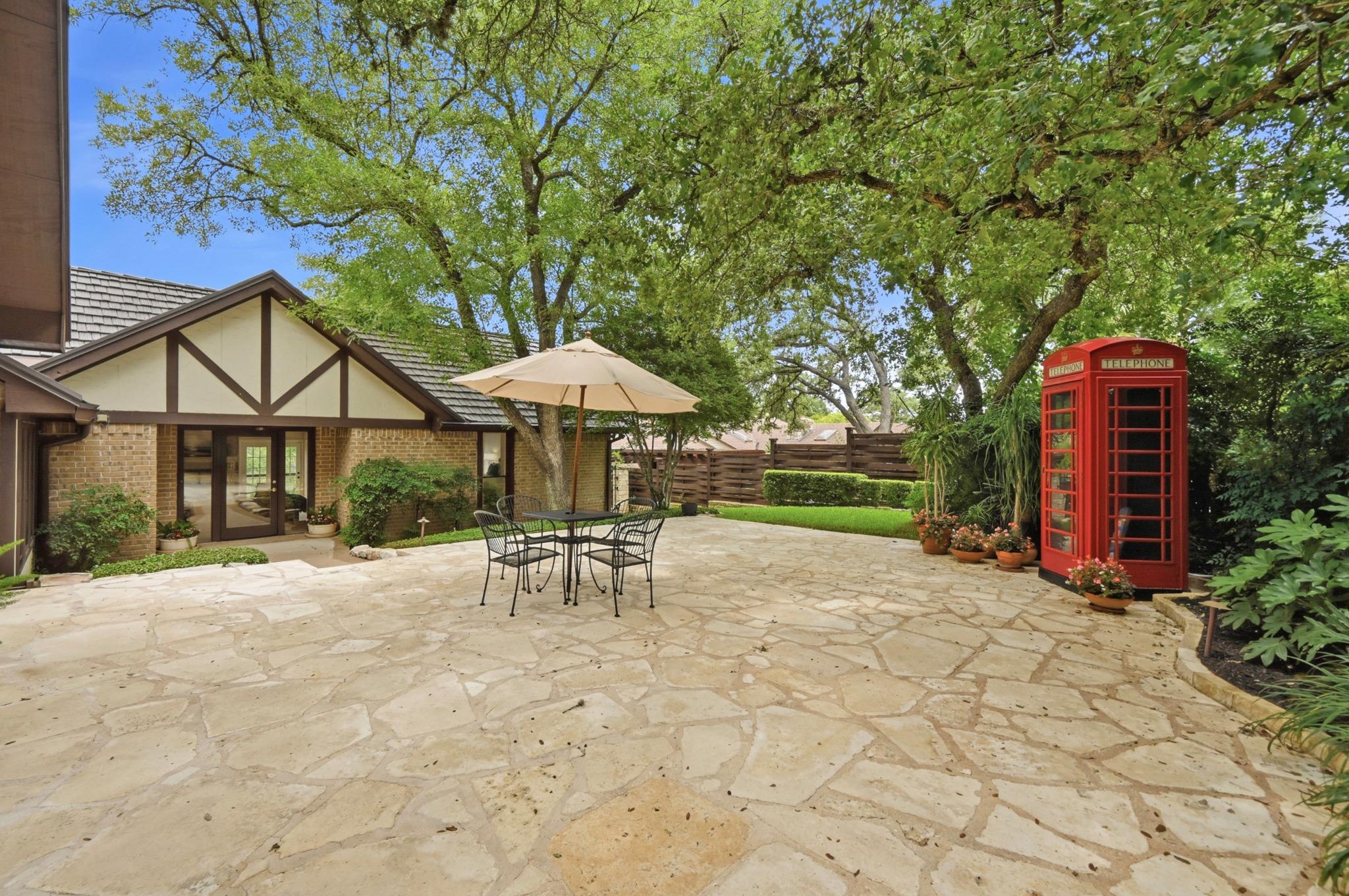 2106 Cypress PT E