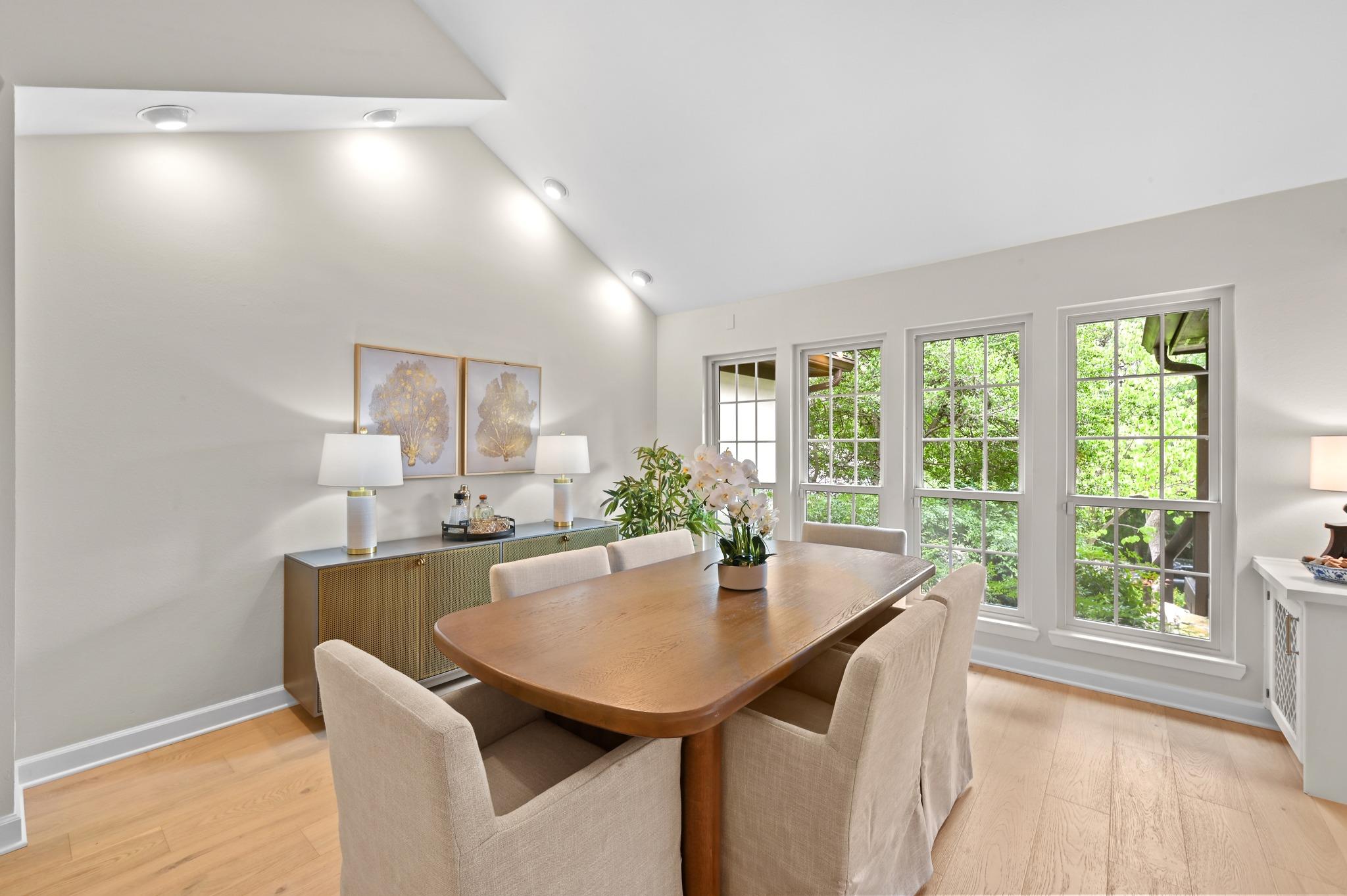 2106 Cypress PT E