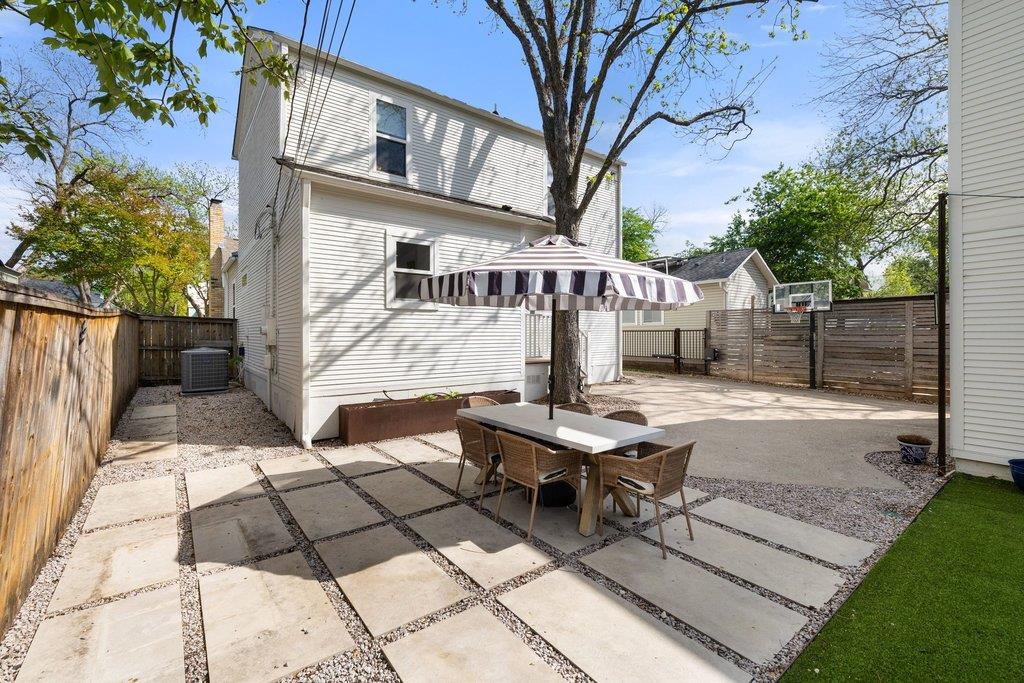 4512 Ramsey Ave