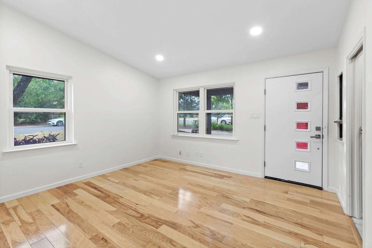5403 Kings Highway