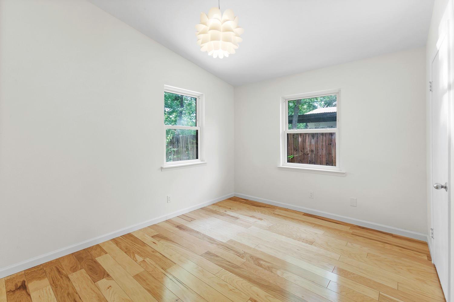 5403 Kings Highway