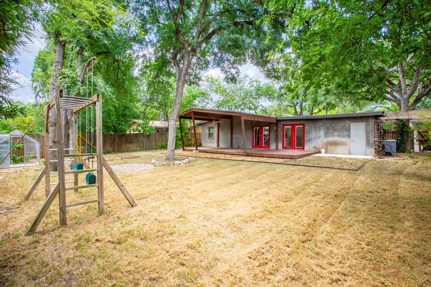 5403 Kings Highway