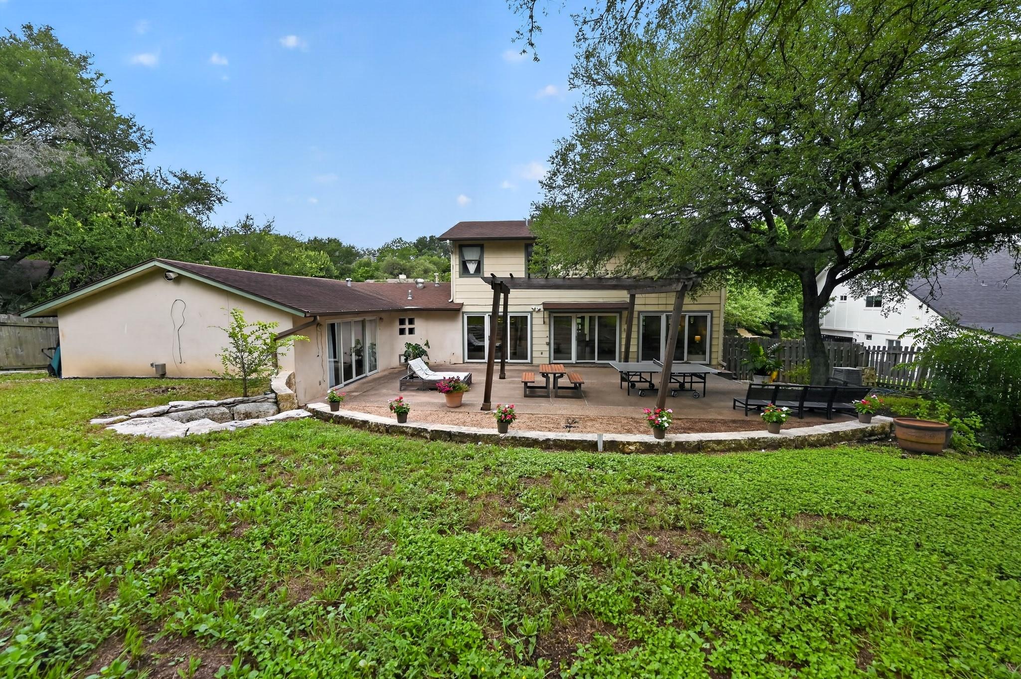 1903 Holly Hill DR