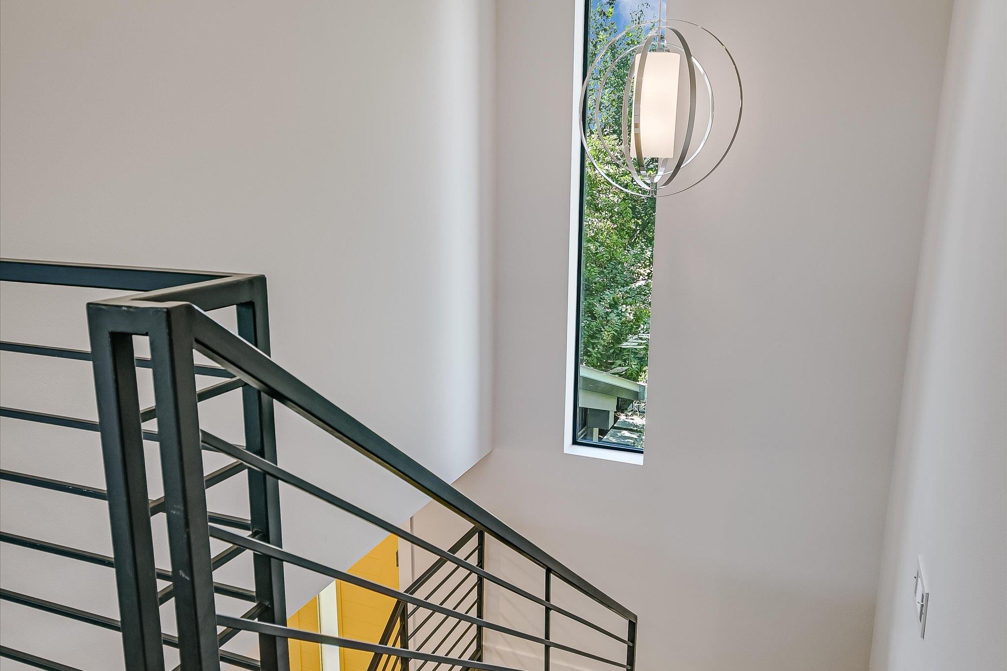 2205 S 3rd ST, Austin