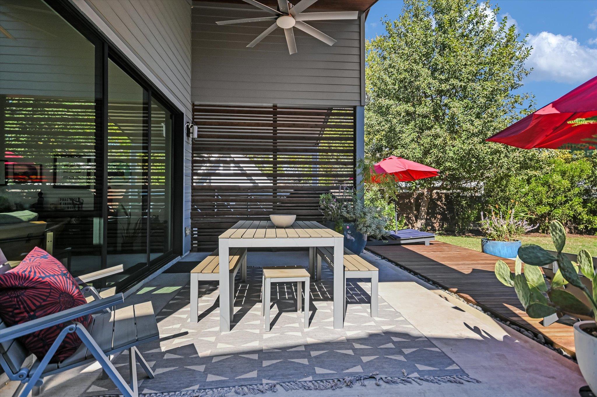 2205 S 3rd ST, Austin