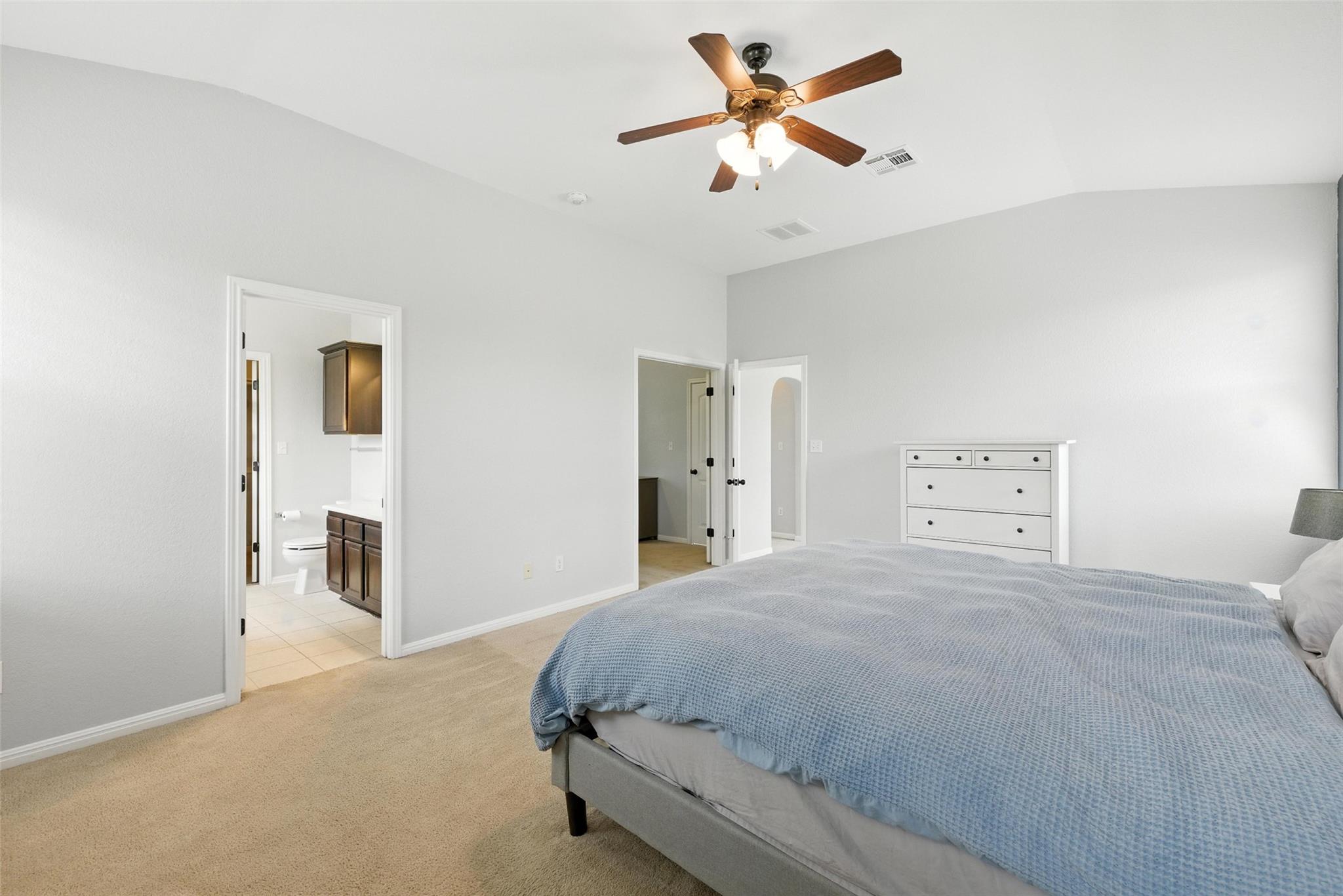 2132 Ocallahan DR