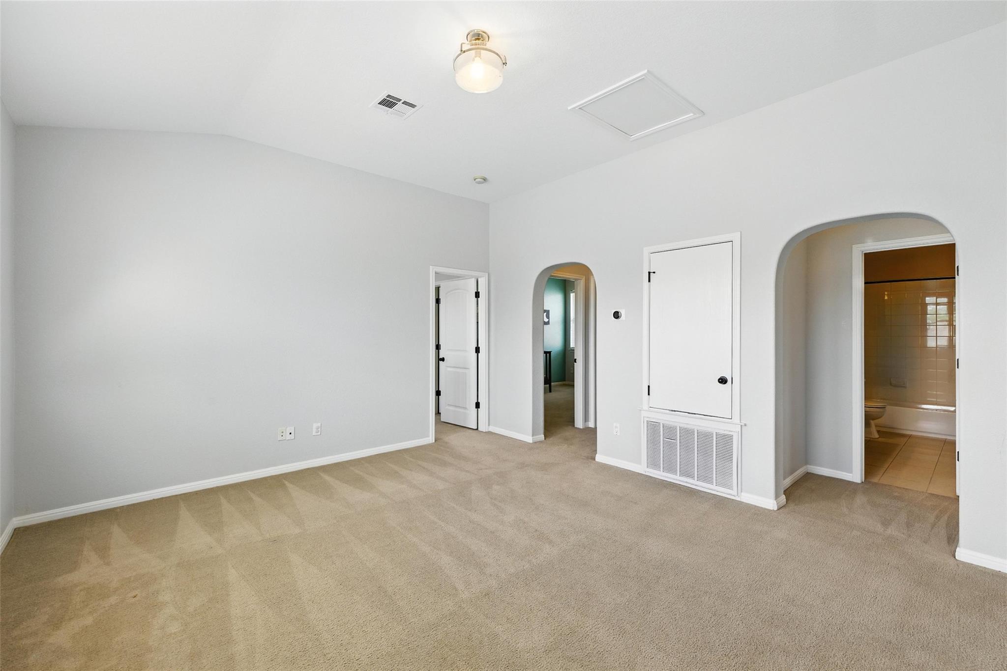 2132 Ocallahan DR
