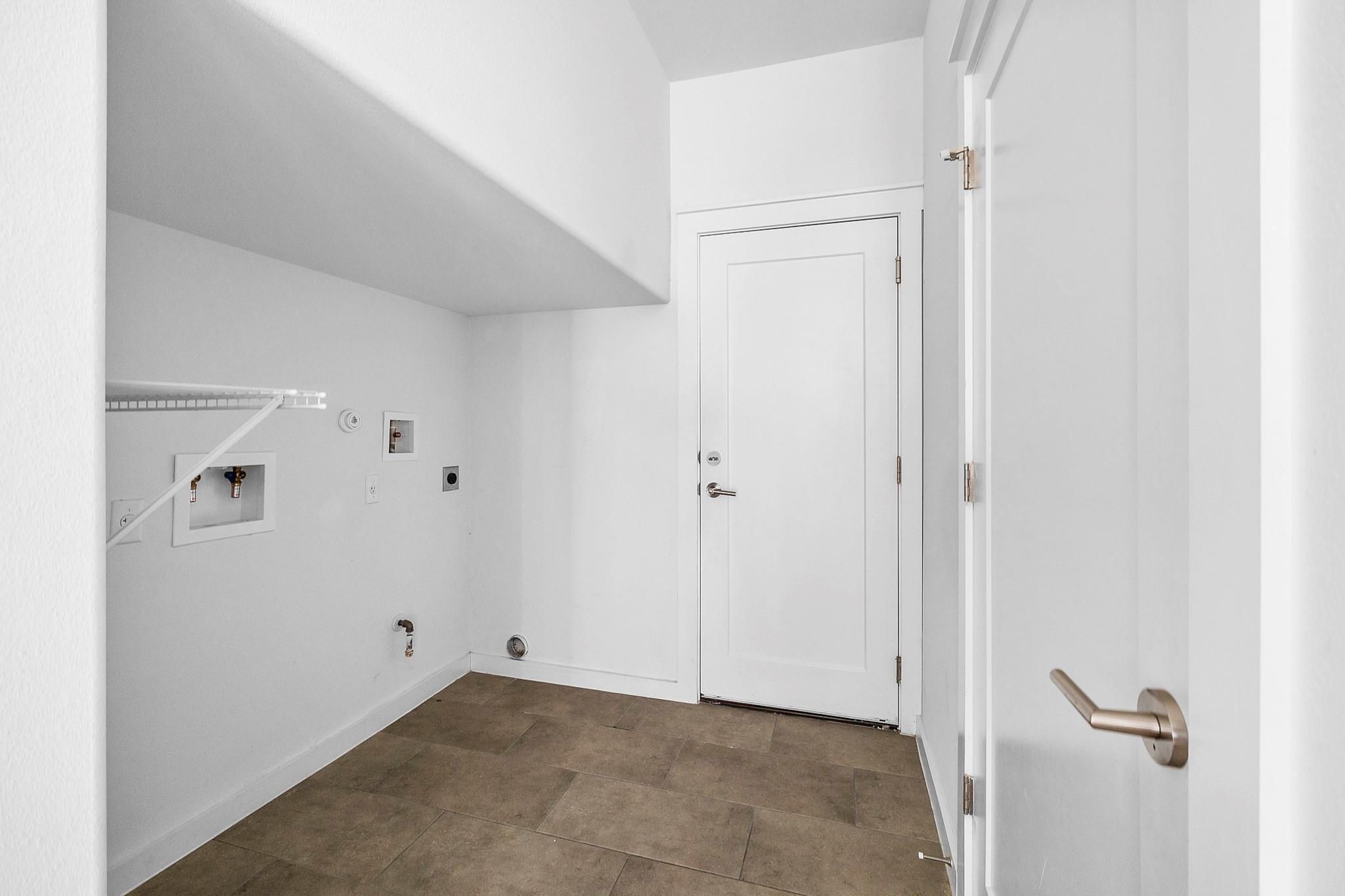 6800 Menchaca RD # 22